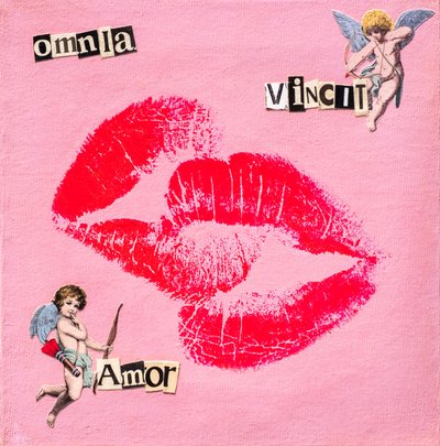 Kiss Omnia Vincit Amor, 2020 (tuval üzerine karışık teknik) by Olivia Gozzano