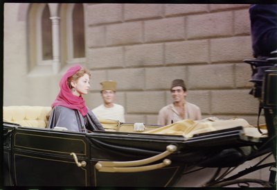 Christine Kaufmann, "Taras Bulba" filmini çekiyor, 1962 (fotoğraf) by Orlando Suero