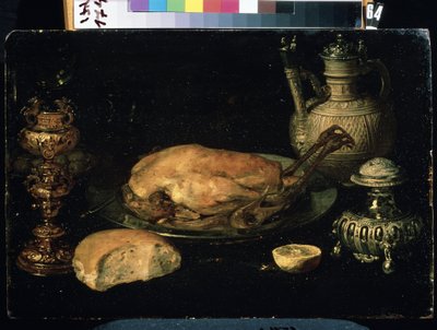 ""Tavuk, limon, ekmek, gümüş eşyalar ve kandilden oluşan natürmort"" (Natürmort) Tablo Yaşlı Beert (1580-1624) 17. yüzyıl Mikhail Kroshitsky Sanat Müzesi, Sivastopol (Sivastopol) Ukrayna by Osias the Elder Beert