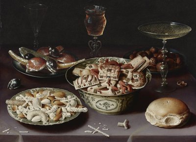 Tatlılar, kestane ve rulo ekmek ile natürmort by Osias the Elder Beert