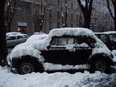 Makine, 2004 (Fotoğraf) by Patrizia La Porta