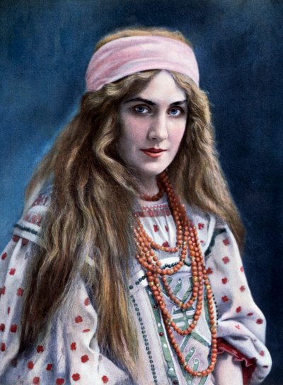Marguerite Carre (1880-1947), Nikolai Rimsky-Korsakov'un (1844-1908) yazdığı Snow Maiden'da Snegourotchka rolünde by Paul (after) Nadar