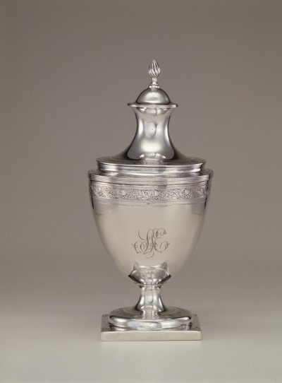 Kapaklı şekerlik, c.1795 by Paul Revere
