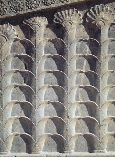 Apadana (İzleyici Salonu) Ahameniş döneminin doğu merdiveninden dekoratif kabartma, MÖ 550-330 by Persian School