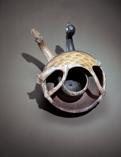 Çift yılanlı kase (seramik) by Peruvian School