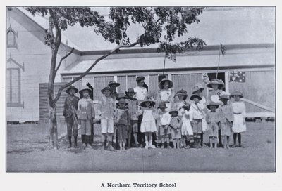 Kuzey Bölgesi Okulu (s/b fotoğraf) by Photographer Australian