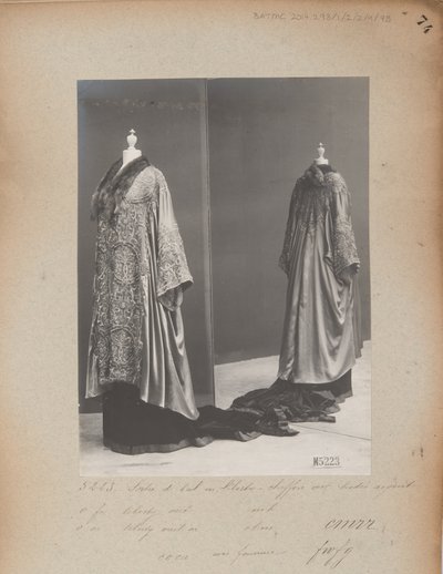 Albüm Sayfası: House of Worth, Sortie de Bal by Photographer French