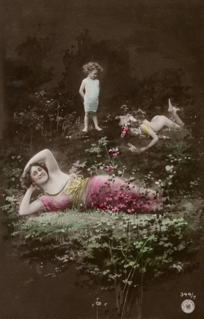 Nehir kıyısındaki aile (renkli fotoğraf) by Photographer German