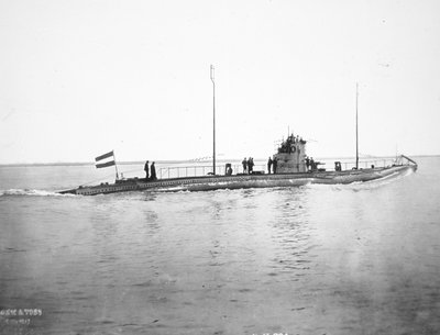 Alman denizaltısı, c.1915 (s/b fotoğraf) by Photographer German
