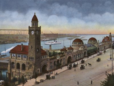 Hamburg: St Pauli Landungsbrücken (fotoğraf) by Photographer German