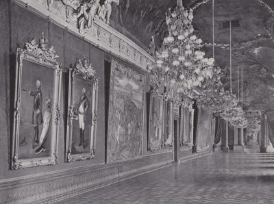 Kraliyet Kalesi, resim galerisi (s/b fotoğraf) by Photographer German