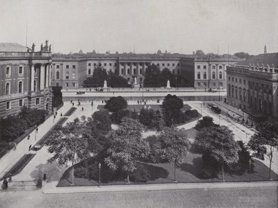 Opernplatz (s/b fotoğraf) by Photographer German