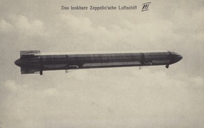 Zeppelin LZ III uçuşta (s/b fotoğraf) by Photographer German