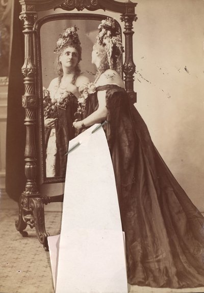[Kontes de Castiglione], 1895. by Pierre Louis Pierson