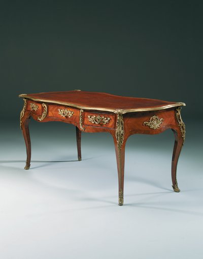Louis XV düz çalışma masası by Pierre Roussel