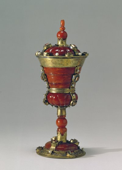 Amber fincan (kehribar, gümüş yaldız ve inci) by Polish School