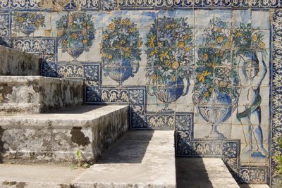 Saray bahçelerindeki Azulejos çinileri (seramik) by Portuguese School