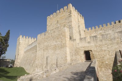 Kalenin dış görünümü by Portuguese School