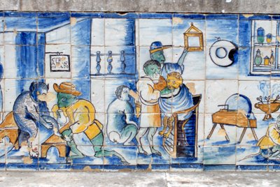 Desenli döşeme (seramik karolar) by Portuguese School