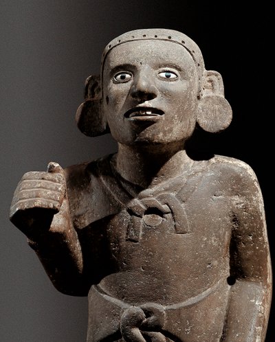 Kolomb öncesi medeniyet: bir Aztek rahibinin heykeli by Pre Columbian