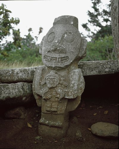 Doğurganlık tanrıçasının megalitik heykeli by Pre Columbian Pre Columbian