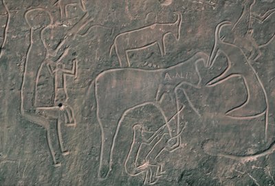 İnsan figürleri ve hayvanlar (kaya resmi) by Prehistoric