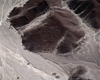 Bir insan figürünü temsil eden Nazca Çizgileri