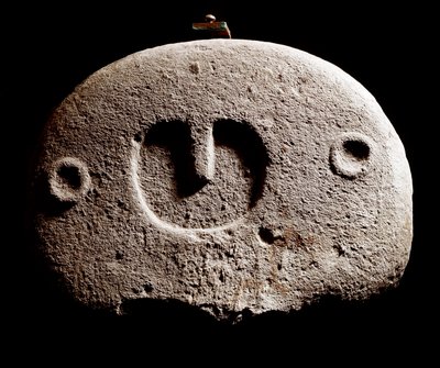 Tarih öncesi sanat: İtalya, La Spezia yakınlarındaki Lunigiana bölgesinden Demir Çağı heykeli. 1100-800 M.Ö. La Spezia, Lunigiana Uygarlığı Belediye Müzesi by Prehistoric Prehistoric