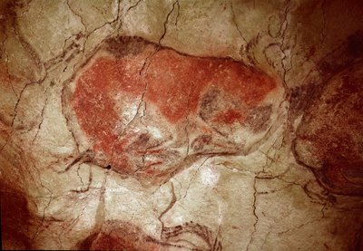Tarihöncesi: "" duran bizon"" Üst Paleoloit (Magdalen) kaya resmi (16500 ila 14000 yıl önce) Taş Devri Bizon Mağarası, Altamira, Santander, İspanya - Tarih Öncesi: bizon hareketsiz. kaya resmi, üst paleolitik (Magdalen) (1 by Prehistoric Prehistoric