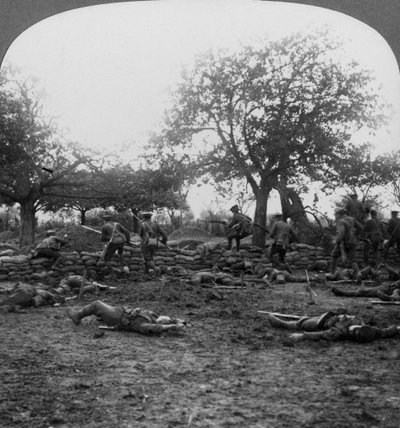 Birinci Dünya Savaşı savaş alanı sahnesi, 1914-1918. by Realistic Travels Publishers