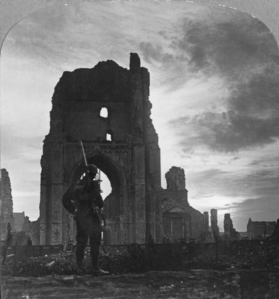 Ypres Harabeleri, Flanders, Belçika, I. Dünya Savaşı, c1914-c1918 by Realistic Travels Publishers