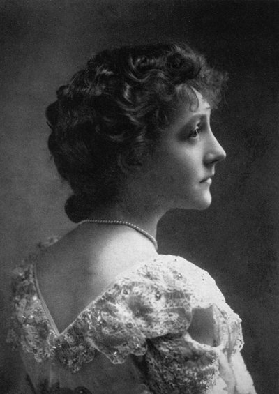 Bayan Grace Lane, 1902-1903 by Reinhold Thiele