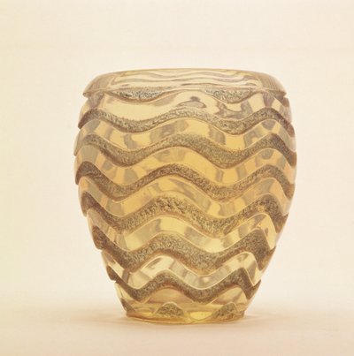 Lalique tarafından cilalı kabartmada dalga tasarımlı ağır kalıplı vazo, c.1902 by Rene Jules Lalique