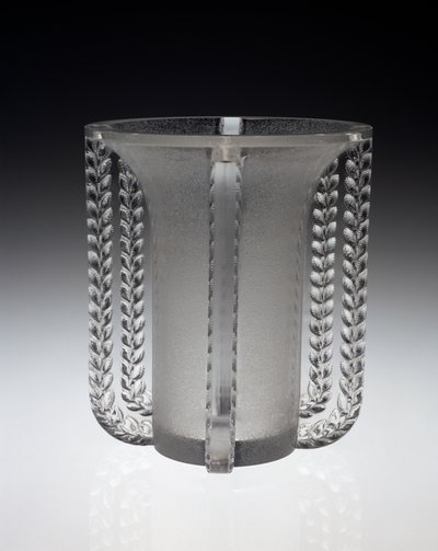 "Marignane" Vazo, Tasarlanmış 11 Mayıs by Rene Jules Lalique