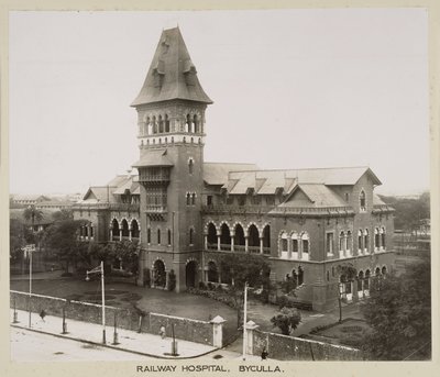 Hastaneler Byculla Demiryolu Hastanesi, Hindistan, 1930 dolayları by John Pardon