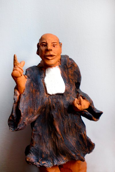 Elbiseli avukat, yalvaran, 20. yüzyıl (heykel) by Robert Bousquet
