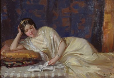 Sarı İpek Elbise by Robert Hope