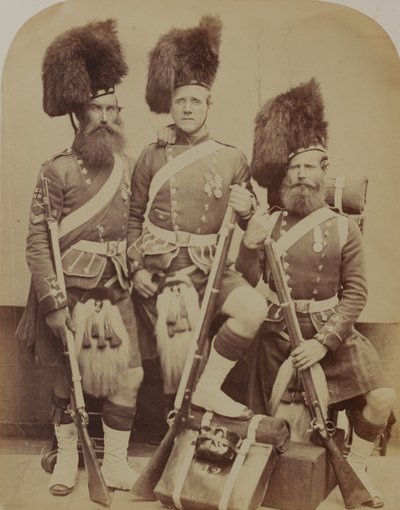 Gardner, McKenzie ve Glen, 42. (The Royal Highland) Ayak Alayı by Robert Howlett