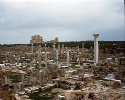 Arkeolojik alan ve Roma tiyatrosu, 2.-3. yüzyıl by Roman