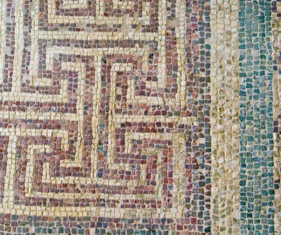 Geometrik çini işçiliğinin detayı, Theseus Evi, Baf, Kıbrıs mozaiği by Roman