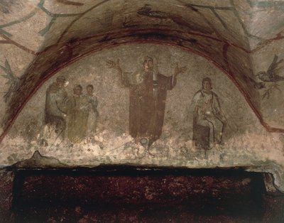 Başı örtülü genç bir kadın, kollarını uzatarak dua ediyor, Via Salaria (fresk) by Roman