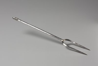Katır Başlı Finialli Çatal, 375-425 by Roman