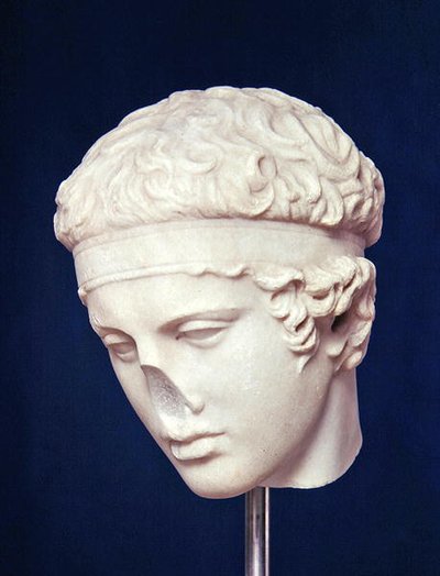 Diadumenos başı (mermer) (ayrıca bkz. 293767) by Roman