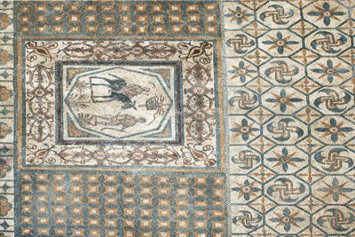 Roma şehrinin mozaik kalıntıları by Roman