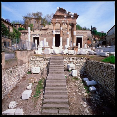 Roma sanatı: başkentin görünümü (capitolium), MS 73, Brescia İtalya by Roman