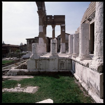 Roma sanatı: başkentin görünümü (capitolium), MS 73, Brescia İtalya by Roman