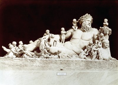 Nil Nehri Alegorisi (mermer) (detay için bkz. 264716) by Roman Roman