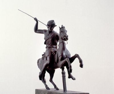 At sırtında Amazon (MÖ 3. yüzyıldan kalma bir Yunan orijinalinden sonra bronz heykel) by Roman Roman
