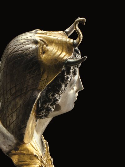 Kleopatra Selene Amblemi, c. MÖ geç 1. yüzyıl-MS erken 1. yüzyıl (parsel yaldızlı ve gümüş) by Roman Roman