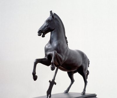 Dört nala koşan at (MÖ 4. yüzyıldan kalma bir Yunan orijinalinden sonra bronz heykel) by Roman Roman